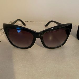 Tom Ford cat eye black frame sunglasses